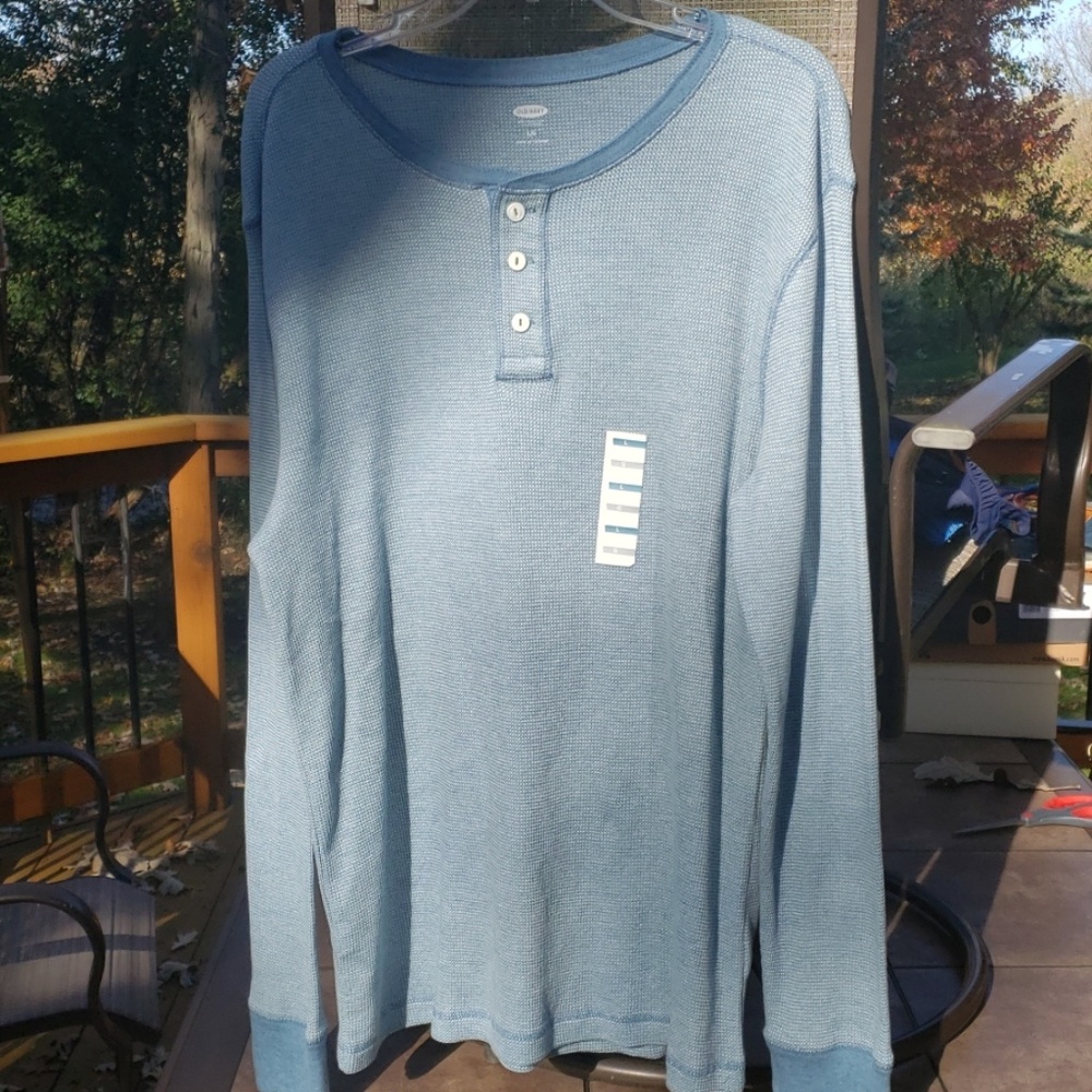 Men's shirt